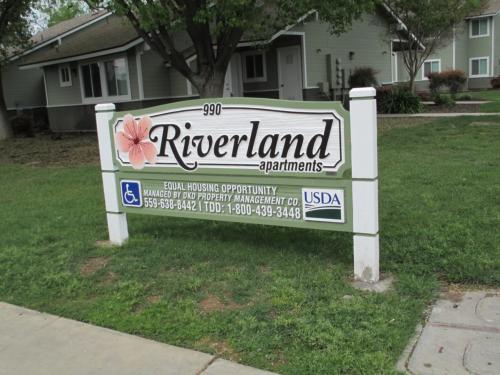 Riverland Apartments